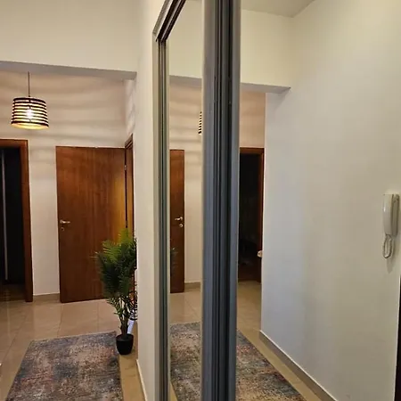 Adela - Znjan 公寓