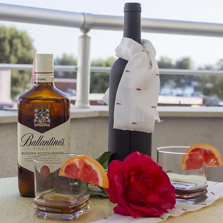 Adela - Znjan * 斯普利特