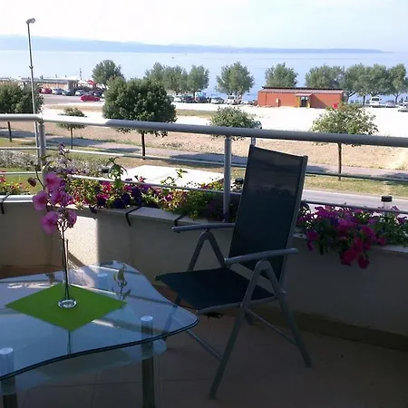 Adela Apartments - Beach Znjan Split Apartment Split