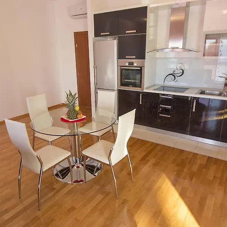 Apartment Adela Apartments - Beach Znjan Split *
