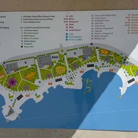 Adela Apartments - Beach Znjan Split Apartment *