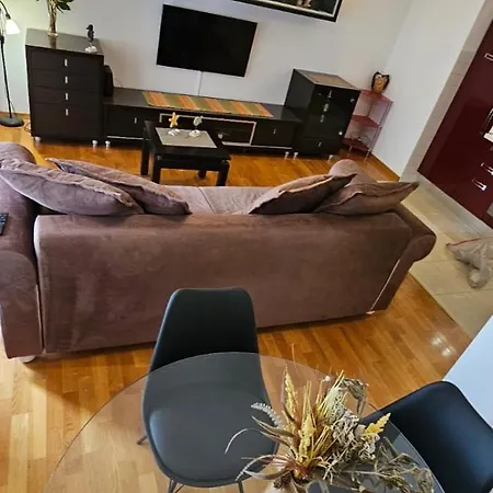Adela Apartments - Beach Znjan Split
