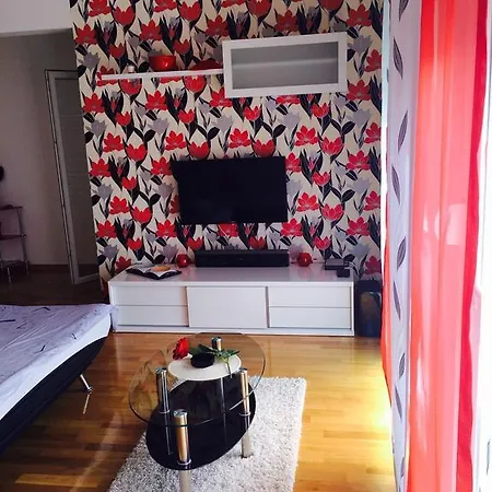Adela - Znjan Apartmán *