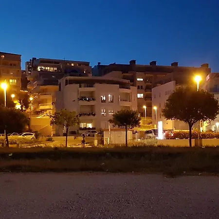 Adela Apartments - Beach Znjan Split