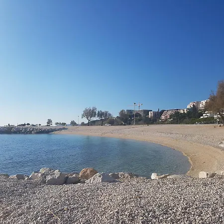 Adela Apartments - Beach Znjan Split Apartment Split