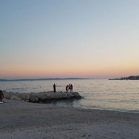Adela Apartments - Beach Znjan Split Apartment Split