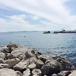 Adela Apartments - Beach Znjan Split *
