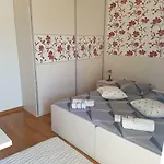 Adela Apartments - Beach Znjan Split Apartment *